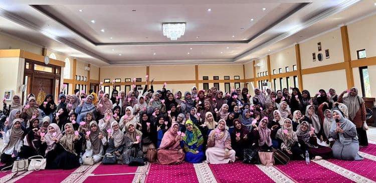 Hubungan Ibu dan Anak Makin Erat, Seminar 'Dari Hati ke Hati' LDII Kotabaru Sukses Sedot Ratusan Peserta