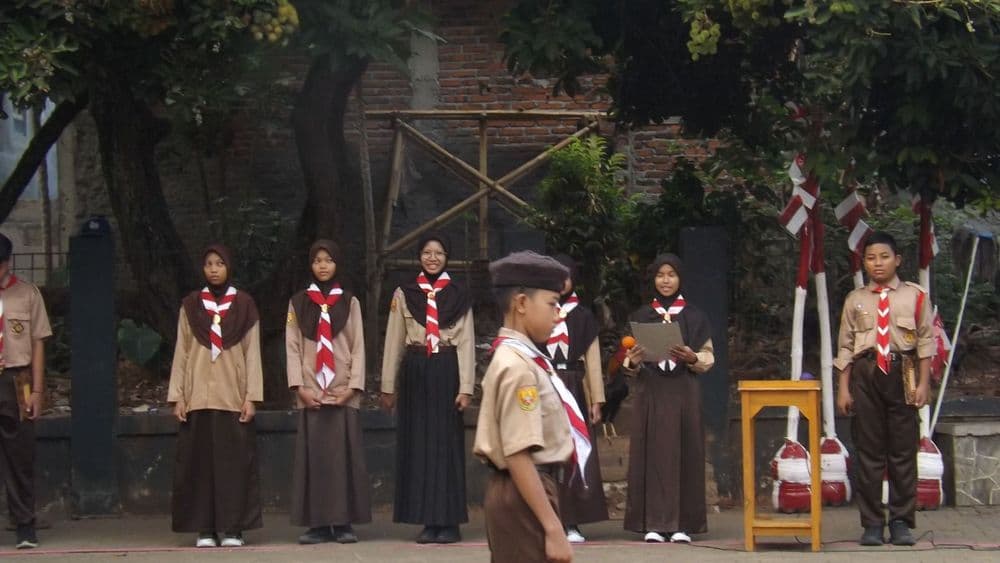Cover image for Warga Kp. Rawasari Jomin Timur Gelar Upacara HUT RI ke-81 dan Jalan Santai Bersama LDII dan RT Setempat